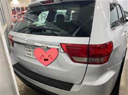 جیپ گراند شیرۆکی